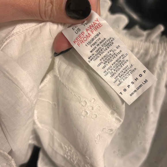 Nwt Topshop white eyelet flouncy top - Picture 11 of 11